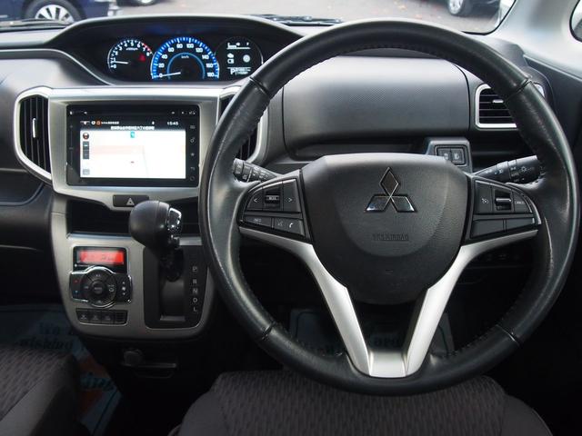 デリカD:2 ハイブリッドMZ ナビパッケージ 全周囲カメラ 両側電動ドア スマートキー HID 革巻ハンドル アップルカープレイ Bluetooth DVD CD クルコン i-STOP 横滑り防止 誤発進抑制 衝突軽減ブレーキ レーンアシスト シートヒーター ETC 禁煙(11枚目)