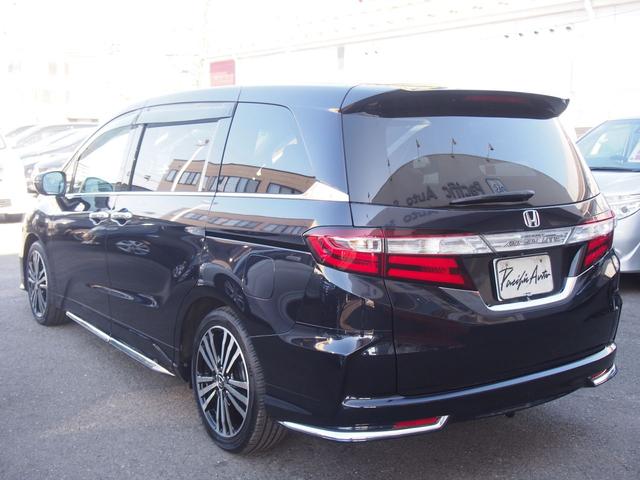 オデッセイ アブソルート　純正ナビ　フリップダウンモニター　両側電動ドア　７人　スマートキー　ハーフレザーシート　ＬＥＤライト　１８インチアルミ　Ｂｌｕｅｔｏｏｔｈ　ＨＤＭＩ　ＵＳＢ　ＤＶＤ　バックカメラ　クルコン　衝突軽減ブレーキ　横滑り防止　ｉ－Ｓｔｏｐ　ＥＴＣ　禁煙車（9枚目）