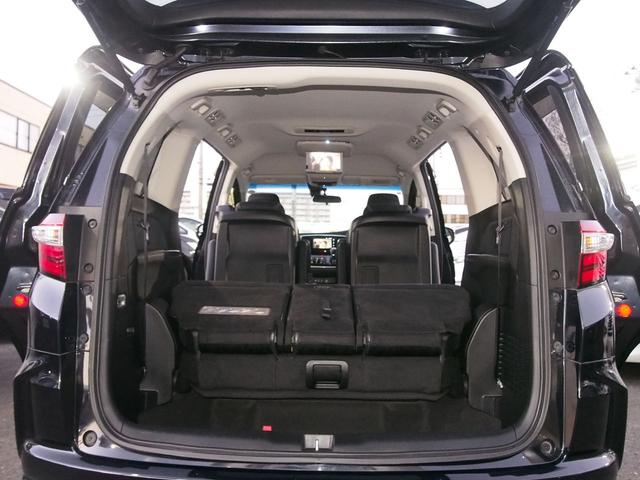 オデッセイ アブソルート　純正ナビ　フリップダウンモニター　両側電動ドア　７人　スマートキー　ハーフレザーシート　ＬＥＤライト　１８インチアルミ　Ｂｌｕｅｔｏｏｔｈ　ＨＤＭＩ　ＵＳＢ　ＤＶＤ　バックカメラ　クルコン　衝突軽減ブレーキ　横滑り防止　ｉ－Ｓｔｏｐ　ＥＴＣ　禁煙車（15枚目）