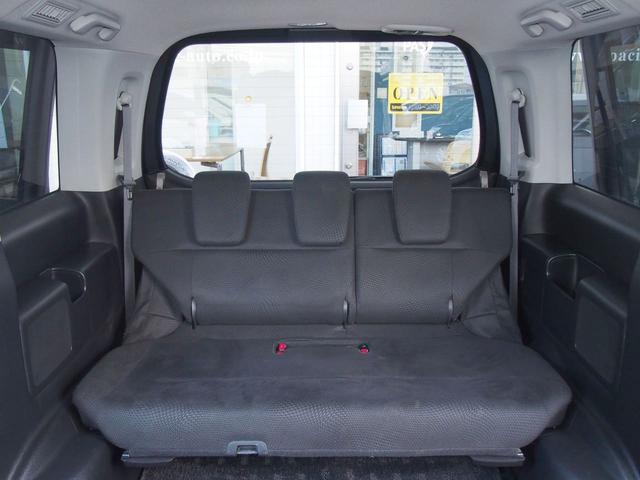 ステップワゴンスパーダ 後期型　パワーエディション　９型ナビ　ＡＬＰＩＮＥモニター　両側電動ドア　８人乗り　スマートキー　ＨＩＤ　純正１６インチアルミ　革巻ハンドル　ＣＤ録音　ＤＶＤ　ＵＳＢ　ＳＤオーディオ　バックカメラ　ＥＴＣ　横滑り防止ＶＳＡ　ｉ－ＳＴＯＰ　関東１オーナー　禁煙車（14枚目）