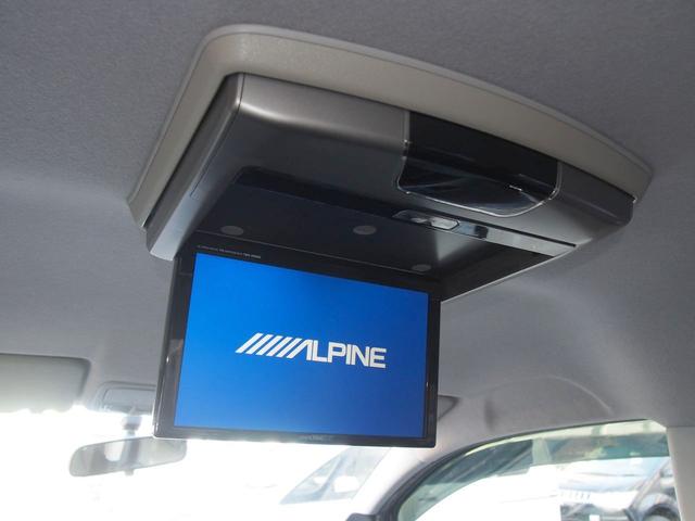 ステップワゴンスパーダ 後期型　パワーエディション　９型ナビ　ＡＬＰＩＮＥモニター　両側電動ドア　８人乗り　スマートキー　ＨＩＤ　純正１６インチアルミ　革巻ハンドル　ＣＤ録音　ＤＶＤ　ＵＳＢ　ＳＤオーディオ　バックカメラ　ＥＴＣ　横滑り防止ＶＳＡ　ｉ－ＳＴＯＰ　関東１オーナー　禁煙車（20枚目）