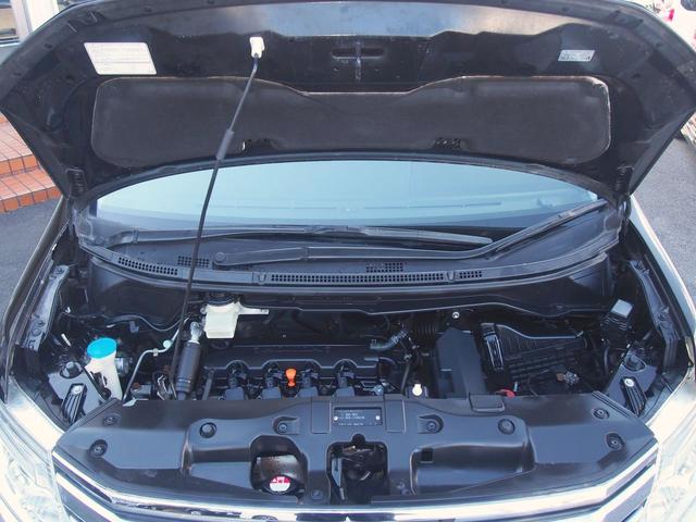 ステップワゴンスパーダ 後期型　パワーエディション　９型ナビ　ＡＬＰＩＮＥモニター　両側電動ドア　８人乗り　スマートキー　ＨＩＤ　純正１６インチアルミ　革巻ハンドル　ＣＤ録音　ＤＶＤ　ＵＳＢ　ＳＤオーディオ　バックカメラ　ＥＴＣ　横滑り防止ＶＳＡ　ｉ－ＳＴＯＰ　関東１オーナー　禁煙車（29枚目）