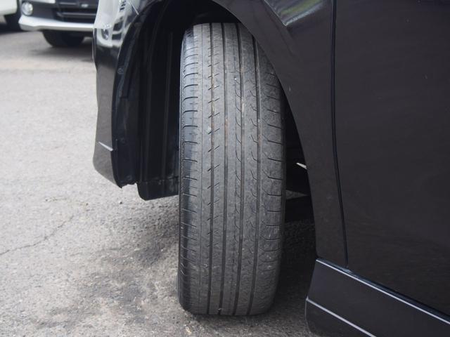 ステップワゴンスパーダ 後期　Ｚ　９型ナビ　後席モニター　両側電動ドア　新品黒革仕様　７人乗り　スマートキー　ＨＩＤライト　純正１６インチアルミ　革巻ハンドル　地デジＴＶ　ＵＳＢ　ＣＤ録音　ＤＶＤ　ＳＤ　バックカメラ　ＥＴＣ　クルコン　横滑り防止　ｉ－ＳＴＯＰ　関東１オーナー　禁煙車（26枚目）