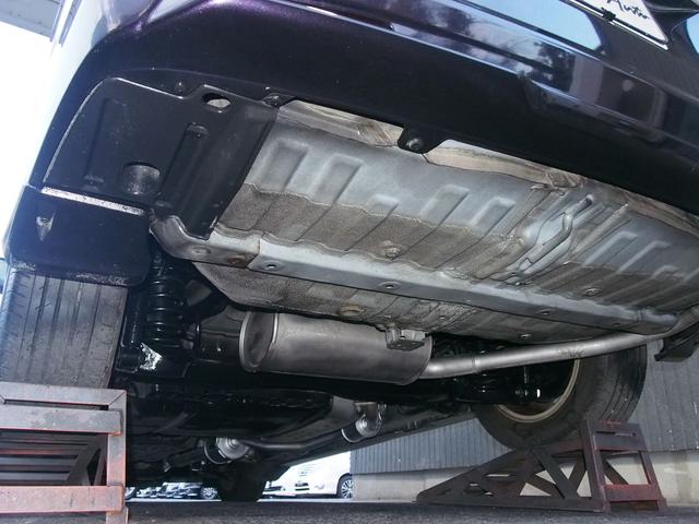 ステップワゴンスパーダ 後期　Ｚ　９型ナビ　後席モニター　両側電動ドア　新品黒革仕様　７人乗り　スマートキー　ＨＩＤライト　純正１６インチアルミ　革巻ハンドル　地デジＴＶ　ＵＳＢ　ＣＤ録音　ＤＶＤ　ＳＤ　バックカメラ　ＥＴＣ　クルコン　横滑り防止　ｉ－ＳＴＯＰ　関東１オーナー　禁煙車（33枚目）