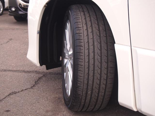 アルファード ４ＷＤ後期３５０Ｓ　９型ナビ　ＡＬＰＩＮＥモニター　黒革仕様　両側電動ドア　スマートキー　ＨＩＤ　ウッドコンビハン　Ｂｌｕｅｔｏｏｔｈ　ＤＶＤ　ＣＤ録音　バックカメラ　フロントカメラ　コーナーセンサー　リアヒーター　横滑り防止　クルコン　ＥＴＣ　禁煙車　関西仕入（28枚目）