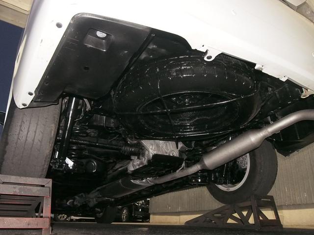 ヴェルファイア ４ＷＤ　２．４Ｘ　ＨＤＤナビ　ＡＬＰＩＮＥモニター　電動ドア　エンジンオイル消費対策済　８人　スマートキー　ＨＩＤ　ウッドコンビハン　Ｂｌｕｅｔｏｏｔｈ　ＤＶＤ　ＣＤ　バックカメラ　コーナーセンサー　リアヒーター　横滑り防止　エンスタ　ＥＴＣ　１オーナー　禁煙車（33枚目）