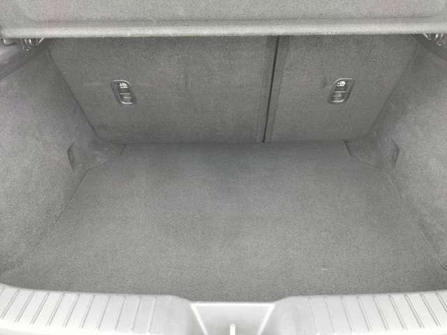 ＭＡＺＤＡ３ファストバック ２．０　２０Ｓ　１００周年　特別記念車　衝突軽減ブレーキ（14枚目）