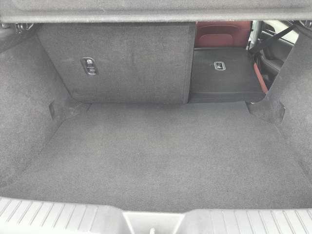 ＭＡＺＤＡ３ファストバック ２．０　２０Ｓ　１００周年　特別記念車　衝突軽減ブレーキ（15枚目）