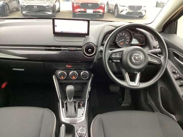 ＭＡＺＤＡ２ １．５　ＸＤ　ディーゼルターボ　４ＷＤ　３６０度モニター／純正ナビＳＤカード／ＡＷＤ（20枚目）