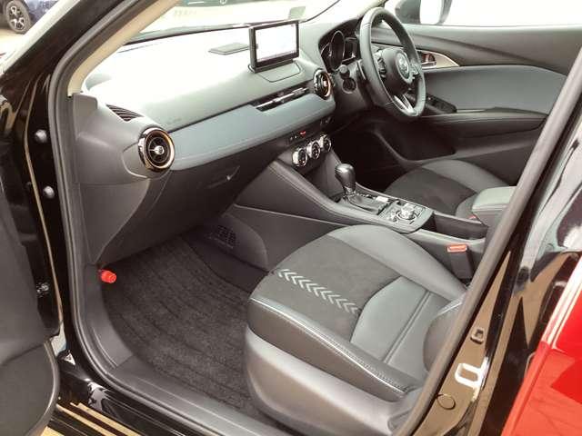ＣＸ－３ １．５　１５Ｓ　ビビッド　モノトーン　４ＷＤ　３６０度モニター／純正ナビＳＤカード／シートヒ（18枚目）