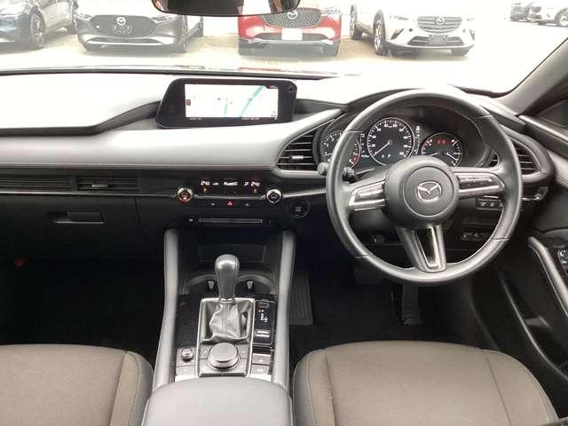 ＭＡＺＤＡ３ファストバック １．５　１５Ｓ　ツーリング　衝突軽減ブレーキ（20枚目）