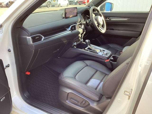 ＣＸ－５ ２．２　ＸＤ　スポーツ　アピアランス　ディーゼルターボ　４Ｗ　シートヒーター／ハンドルヒーター／ＡＷＤ／革シ（18枚目）