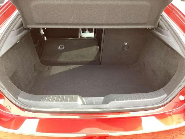 ＭＡＺＤＡ３ファストバック １．５　１５Ｓ　ツーリング　衝突軽減ブレーキ（13枚目）