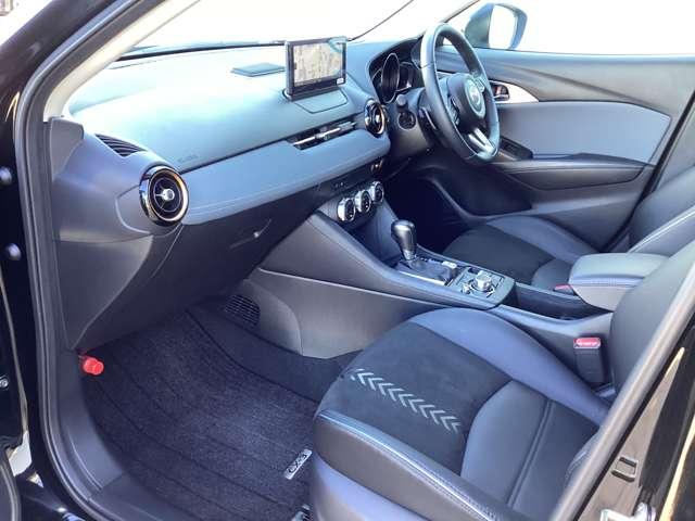 CX-3 1.5 15S ビビッド モノトーン 4WD(18枚目)