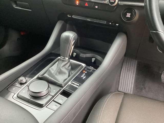 MAZDA3ファストバック 1.5 15S ツーリング(9枚目)