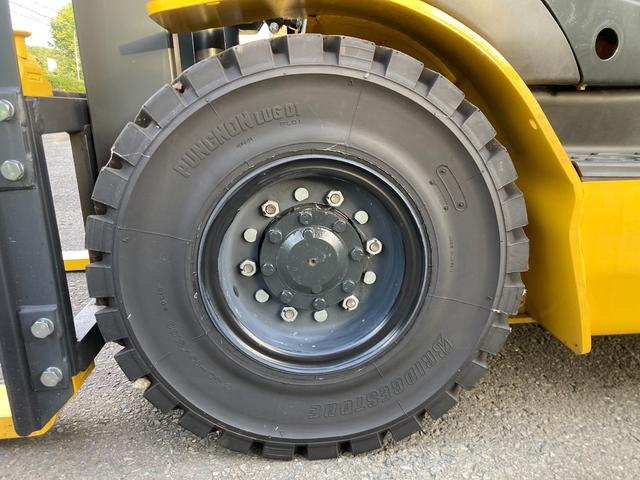 日本 　コマツフォークリフト　１．５トンスタンダード爪長　約１２２０ＭＭ（8枚目）