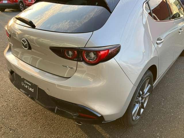 ＭＡＺＤＡ３ファストバック １．５　１５Ｓ　Ｓパッケージ　衝突軽減ブレーキ／３６０°ビューモニター（12枚目）