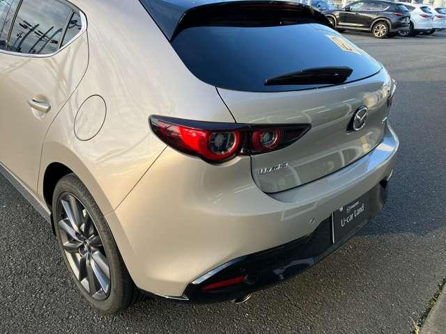 ＭＡＺＤＡ３ファストバック １．５　１５Ｓ　Ｓパッケージ　衝突軽減ブレーキ／３６０°ビューモニター（13枚目）