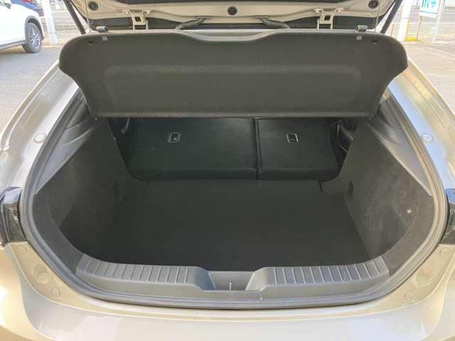 ＭＡＺＤＡ３ファストバック １．５　１５Ｓ　Ｓパッケージ　衝突軽減ブレーキ／３６０°ビューモニター（16枚目）