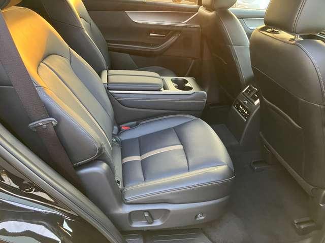 ���A�V�[�g�͑���O��ɓ�������悤�f�U�C�����Ă���A�����Ƃ��������Ƃ��ł���̂������ł��B����ɂ��A����S�n�Ɖ��K�����m�ۂ��Ă��܂��B