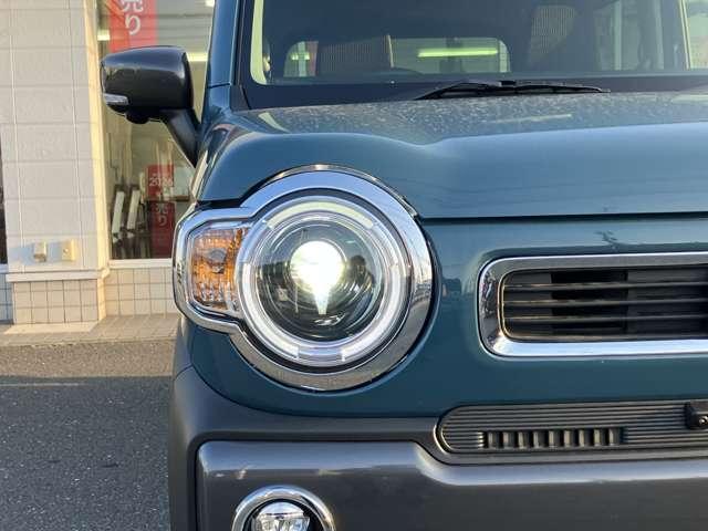 �w�b�h���C�g�͖�Ԃł̎��E����������m�ۂ��Ă��܂��B���S�E���K�ȃh���C�u��������肨�y���݉������B