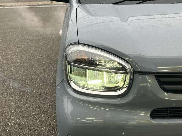 �w�b�h���C�g�͖�Ԃł̎��E����������m�ۂ��Ă��܂��B���S�E���K�ȃh���C�u��������肨�y���݉������B