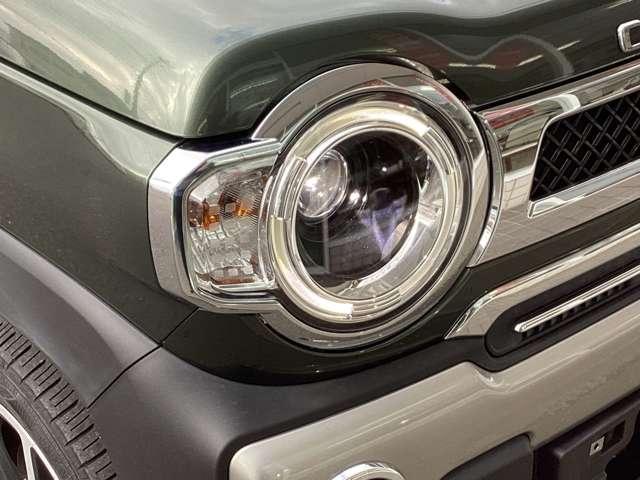 �w�b�h���C�g�͖�Ԃł̎��E����������m�ۂ��Ă��܂��B���S�E���K�ȃh���C�u��������肨�y���݉������B