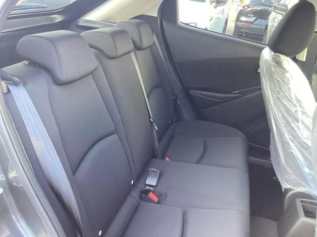 MAZDA2 15 BD I SE 登録済未使用車 360度カメラ オートエア(15枚目)