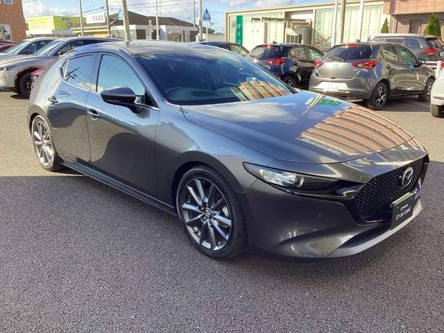 MAZDA3ファストバック 15Sツーリング マニュアル車 360°カメラ ラジオ付きCD(4枚目)