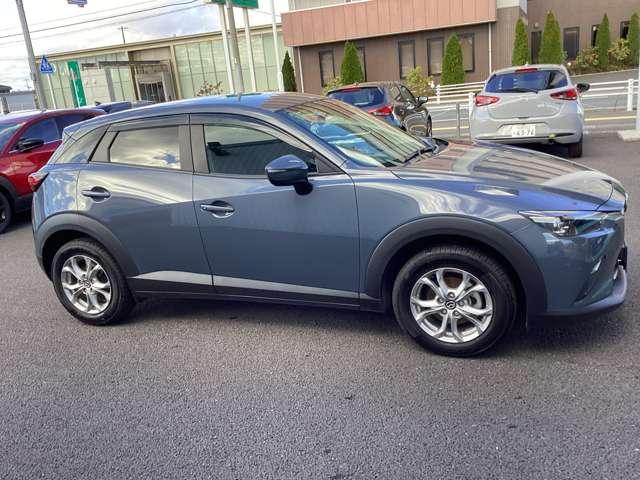 CX-3 15S マニュアルエアコン ラジオ付きCD(4枚目)