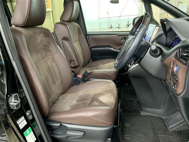 エスクァイア ハイブリッドGi プレミアムパッケージ フルセグ メモリーナビ DVD再生 後席モニター バックカメラ 衝突被害軽減システム ETC ドラレコ 両側電動スライド LEDヘッドランプ 乗車定員7人 3列シート ワンオーナー(8枚目)