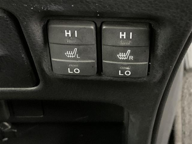 エスクァイア ハイブリッドGi プレミアムパッケージ フルセグ メモリーナビ DVD再生 後席モニター バックカメラ 衝突被害軽減システム ETC ドラレコ 両側電動スライド LEDヘッドランプ 乗車定員7人 3列シート ワンオーナー(36枚目)