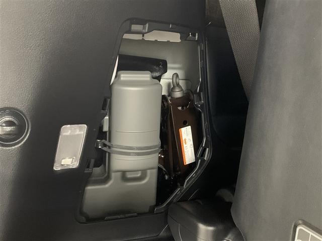 アルファードハイブリッド エグゼクティブラウンジ 革シート サンルーフ 4WD フルセグ メモリーナビ DVD再生 ミュージックプレイヤー接続可 後席モニター バックカメラ 衝突被害軽減システム ETC ドラレコ 両側電動スライド LEDヘッドランプ(12枚目)