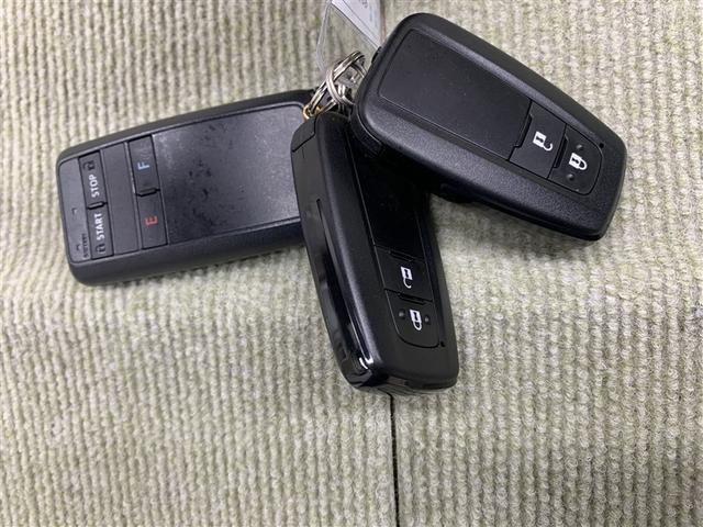 プリウス Aツーリングセレクション フルセグ メモリーナビ DVD再生 バックカメラ 衝突被害軽減システム ETC ドラレコ LEDヘッドランプ ワンオーナー(15枚目)