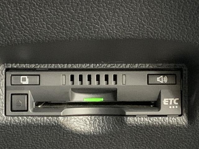 プリウス Aツーリングセレクション フルセグ メモリーナビ DVD再生 バックカメラ 衝突被害軽減システム ETC ドラレコ LEDヘッドランプ ワンオーナー(18枚目)