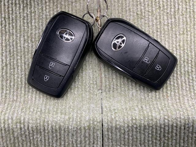 ヤリス ハイブリッドＧ　メモリーナビ　ミュージックプレイヤー接続可　バックカメラ　衝突被害軽減システム　ドラレコ　ワンオーナー（15枚目）