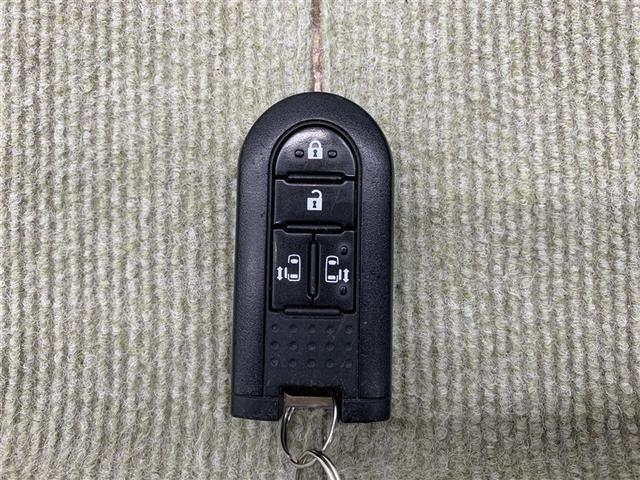 ルーミー カスタムＧ－Ｔ　フルセグ　メモリーナビ　ＤＶＤ再生　バックカメラ　衝突被害軽減システム　ＥＴＣ　ドラレコ　両側電動スライド　ＬＥＤヘッドランプ　アイドリングストップ（16枚目）