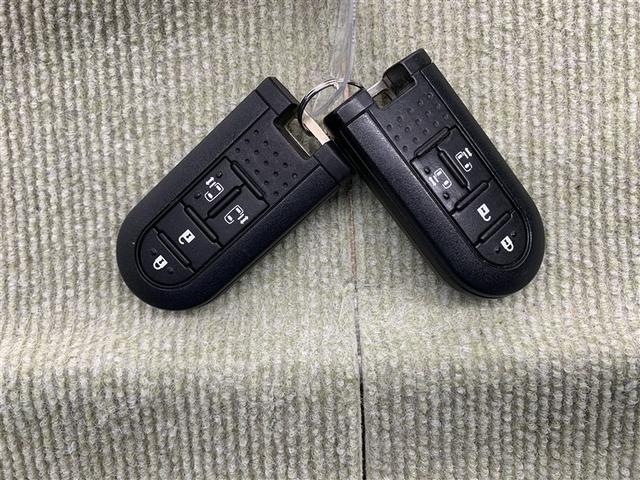 タンク カスタムＧ－Ｔ　フルセグ　メモリーナビ　ＤＶＤ再生　バックカメラ　衝突被害軽減システム　ＥＴＣ　ドラレコ　両側電動スライド　ＬＥＤヘッドランプ　ワンオーナー　アイドリングストップ（16枚目）