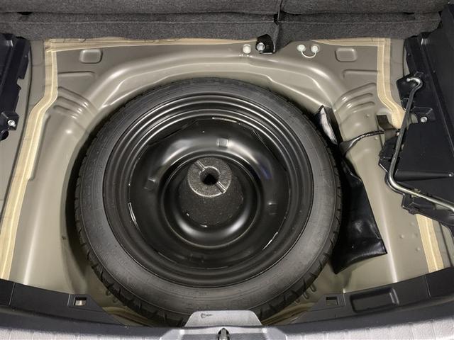 ヴィッツ ハイブリッドＵ　スポーティパッケージ　フルセグ　メモリーナビ　ＤＶＤ再生　バックカメラ　衝突被害軽減システム　ＥＴＣ　ＬＥＤヘッドランプ　ワンオーナー（11枚目）