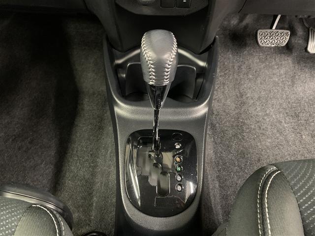 ヴィッツ ハイブリッドＵ　スポーティパッケージ　フルセグ　メモリーナビ　ＤＶＤ再生　バックカメラ　衝突被害軽減システム　ＥＴＣ　ＬＥＤヘッドランプ　ワンオーナー（28枚目）