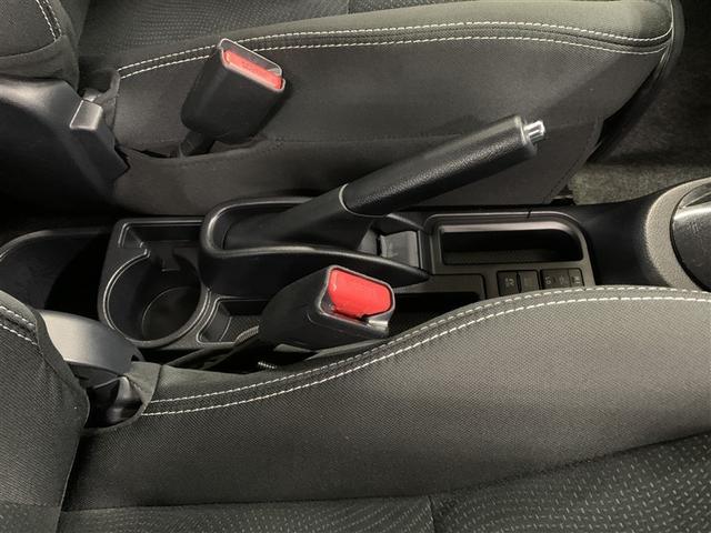 ヴィッツ ハイブリッドＵ　スポーティパッケージ　フルセグ　メモリーナビ　ＤＶＤ再生　バックカメラ　衝突被害軽減システム　ＥＴＣ　ＬＥＤヘッドランプ　ワンオーナー（30枚目）