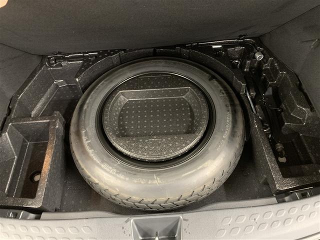 Ｃ－ＨＲ Ｇ　革シート　フルセグ　メモリーナビ　ＤＶＤ再生　バックカメラ　衝突被害軽減システム　ＥＴＣ　ドラレコ　ＬＥＤヘッドランプ　フルエアロ（11枚目）