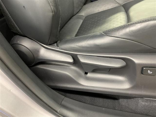 Ｃ－ＨＲ Ｇ　革シート　フルセグ　メモリーナビ　ＤＶＤ再生　バックカメラ　衝突被害軽減システム　ＥＴＣ　ドラレコ　ＬＥＤヘッドランプ　フルエアロ（31枚目）