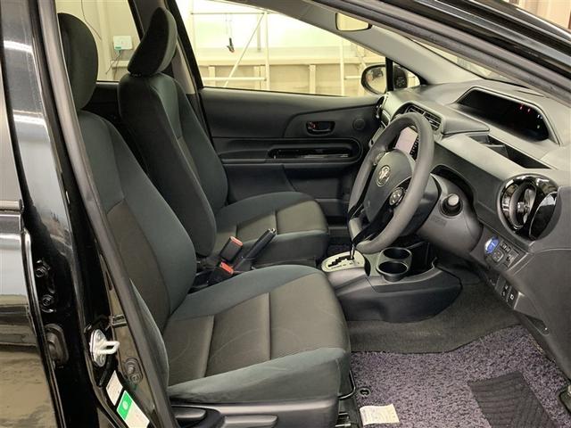 アクア Ｓスタイルブラック　ワンセグ　メモリーナビ　ミュージックプレイヤー接続可　バックカメラ　衝突被害軽減システム　ＥＴＣ（8枚目）