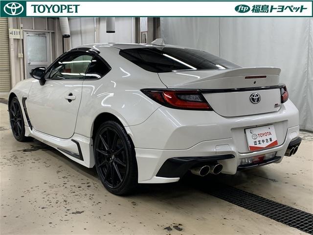 ＧＲ８６ ＲＺ　フルセグ　メモリーナビ　ＤＶＤ再生　バックカメラ　ドラレコ　ＬＥＤヘッドランプ　ワンオーナー　フルエアロ（4枚目）