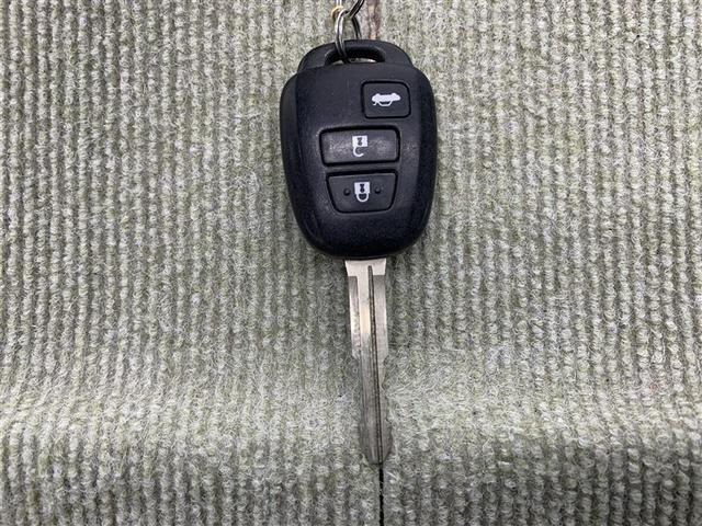 プレミオ １．５Ｆ　フルセグ　メモリーナビ　ＤＶＤ再生　バックカメラ　衝突被害軽減システム　ドラレコ　ワンオーナー（15枚目）