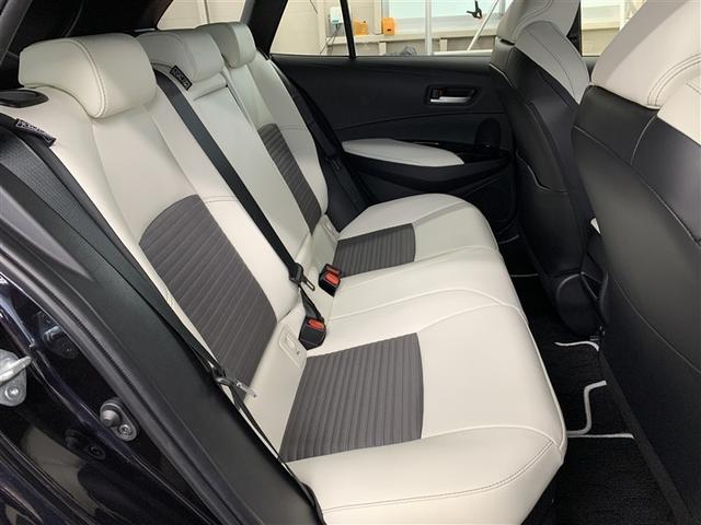 カローラツーリング ハイブリッド　ダブルバイビー　フルセグ　メモリーナビ　ミュージックプレイヤー接続可　バックカメラ　衝突被害軽減システム　ＥＴＣ　ドラレコ　ＬＥＤヘッドランプ（9枚目）