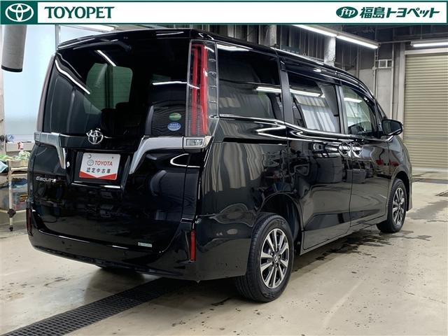 エスクァイア Ｇｉ　４ＷＤ　フルセグ　メモリーナビ　ＤＶＤ再生　バックカメラ　衝突被害軽減システム　ＥＴＣ　ドラレコ　両側電動スライド　ＬＥＤヘッドランプ　乗車定員７人　３列シート　ワンオーナー　アイドリングストップ（5枚目）