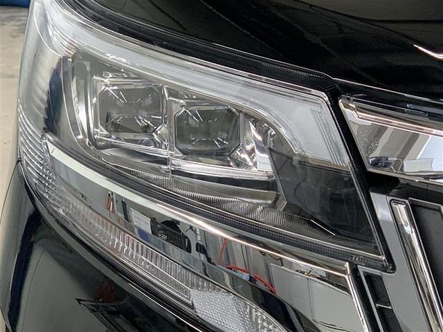 エスクァイア Ｇｉ　４ＷＤ　フルセグ　メモリーナビ　ＤＶＤ再生　バックカメラ　衝突被害軽減システム　ＥＴＣ　ドラレコ　両側電動スライド　ＬＥＤヘッドランプ　乗車定員７人　３列シート　ワンオーナー　アイドリングストップ（39枚目）