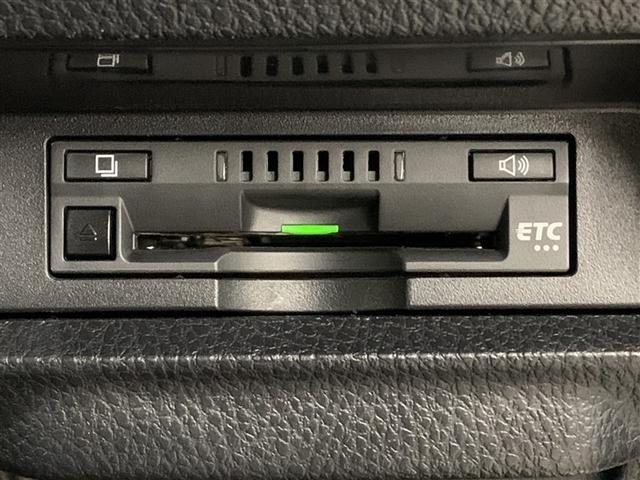 エスクァイア Gi 4WD フルセグ メモリーナビ DVD再生 バックカメラ 衝突被害軽減システム ETC 両側電動スライド LEDヘッドランプ 乗車定員7人 3列シート ワンオーナー アイドリングストップ(20枚目)